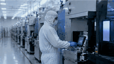 The Price Spread and Capacity Bottlenecks Between EUV and ArF Photoresists